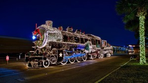 Fairmont Polar Express Parade